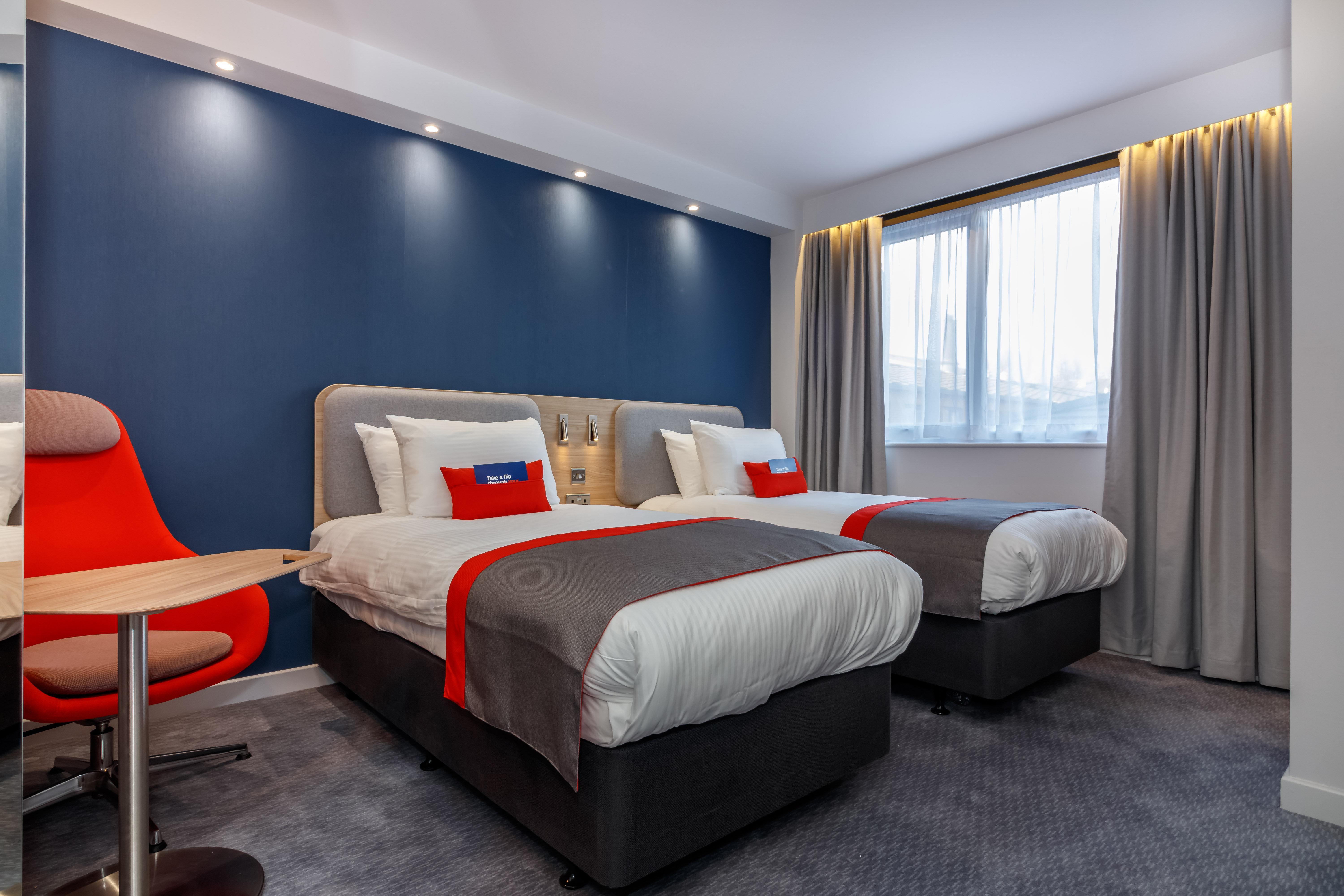 Holiday Inn Express - Wigan By Ihg Extérieur photo