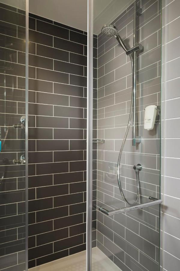 Holiday Inn Express - Wigan By Ihg Extérieur photo